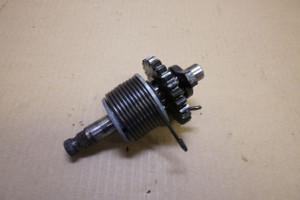 Kickstarter axle - Αξονας μανιβελας YB100 Kickstarter axle - Αξονας μανιβελας YB100