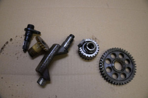 Set of various engine parts - Διαφορα ανταλλακτικα κινητηρα Yamaha DT125 10V Set of various engine parts - Διαφορα ανταλλακτικα κινητηρα Yamaha DT125 10V