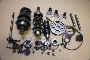 Gearbox -  Κιβωτιο ταχυτητων GSXR750 W 1993