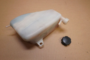 Coolant overflow tank - Δοχειο διαστολης XRV750 RD07