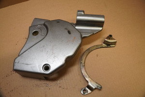 Front sprocket cover - Καπακι γραναζιου κινητηρα XRV750 RD07