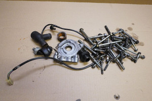 Set of various engine parts - Διαφορα ανταλλακτικα κινητηρα XRV750 RD07