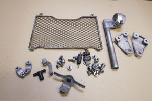 Set of various brackets - Διαφορα ανταλλακτικα πλαισιου CB-1 400