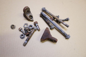 Set of engine mounts - Βασεις κινητηρα GSF400 BANDIT VC