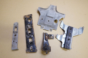 Set of various brackets - Διαφορες βασεις πλαισιου SR50