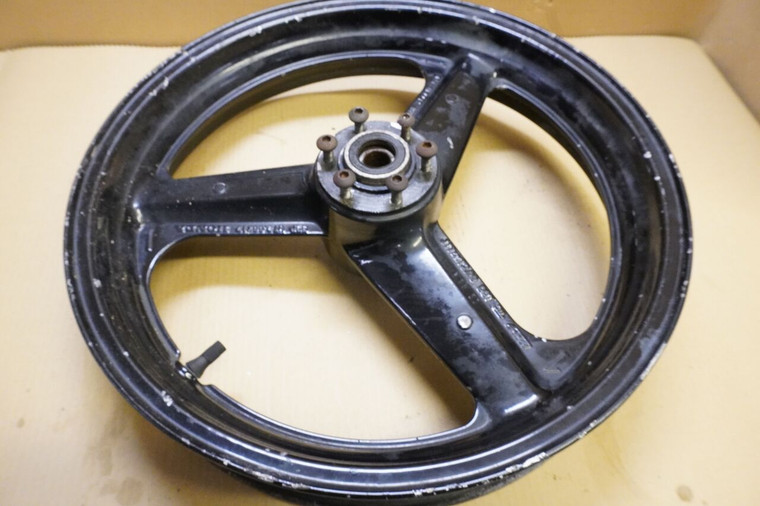 Front wheel  -  Μπροστινος τροχος CB-1 400