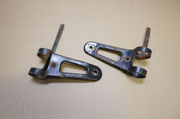 Set of headlight clamps - Βασεις φαναριου Yamaha DT175 MX