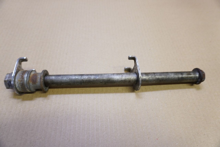Rear wheel axle - Αξονας πισω τροχου FZ250 PHAZER