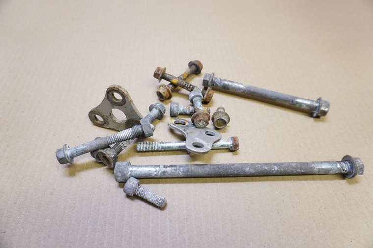 Set of engine mounts - Βασεις κινητηρα FZ250 PHAZER