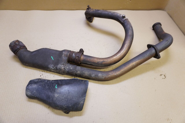 Exhaust manifold  -  Λαιμος εξατμισης XRV750 RD07