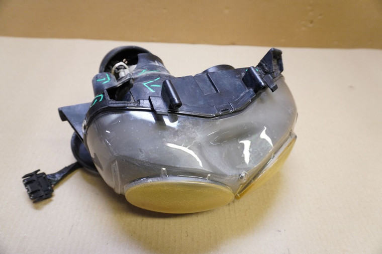 Headlight - Μπροστινο φαναρι F650 CS SCARVER
