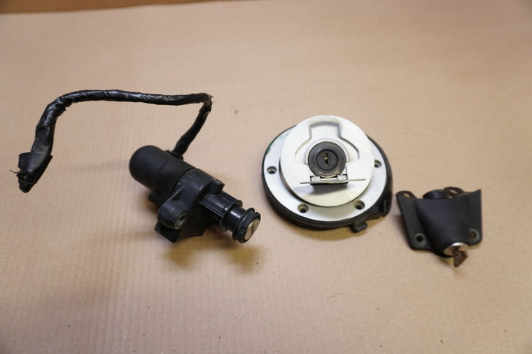 Set of locks - Σετ κλειδαριες F650 CS SCARVER