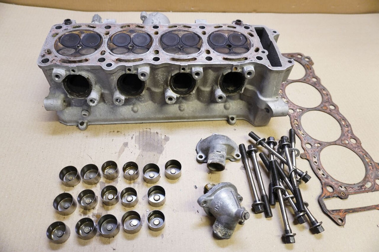 Cylinder head - Κεφαλη κινητηρα GSXR750 K1