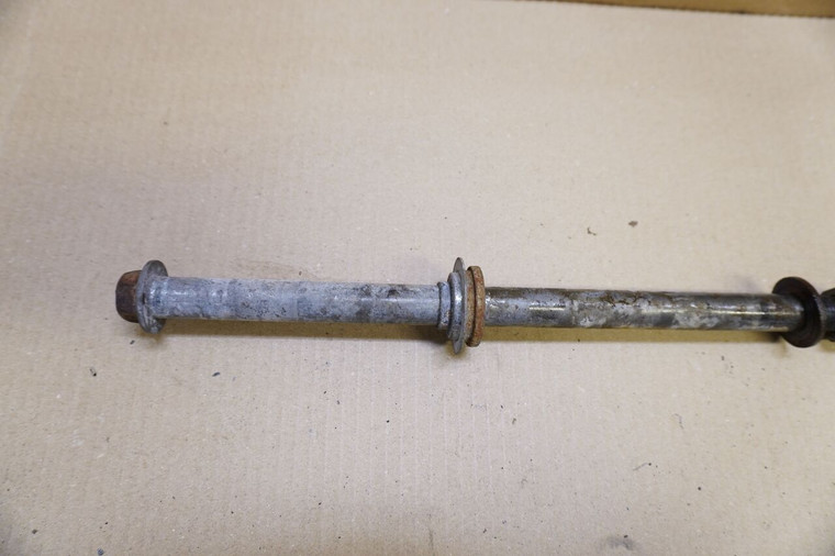 Rear wheel axle - Αξονας πισω τροχου KLR 650 TENGAI