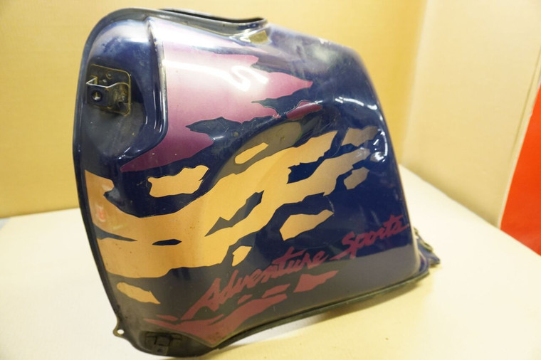 Fuel tank -  Τεποζιτο βενζινης XRV750 RD07