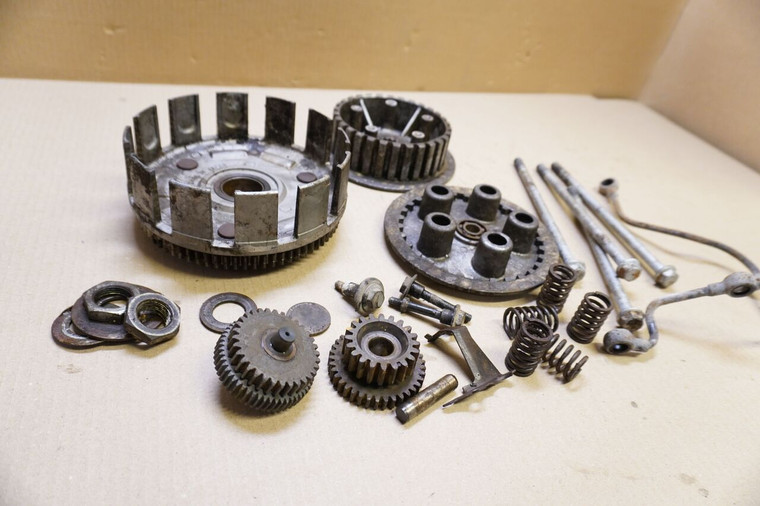 Set of various engine parts - Διαφορα ανταλλακτικα κινητηρα KLR 650 TENGAI