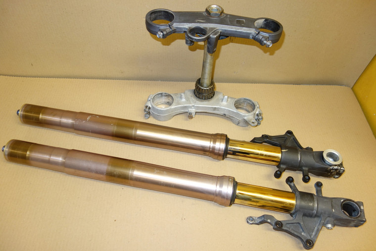 Set of front suspension - Μπροστινο συστημα GSXR1000 K1