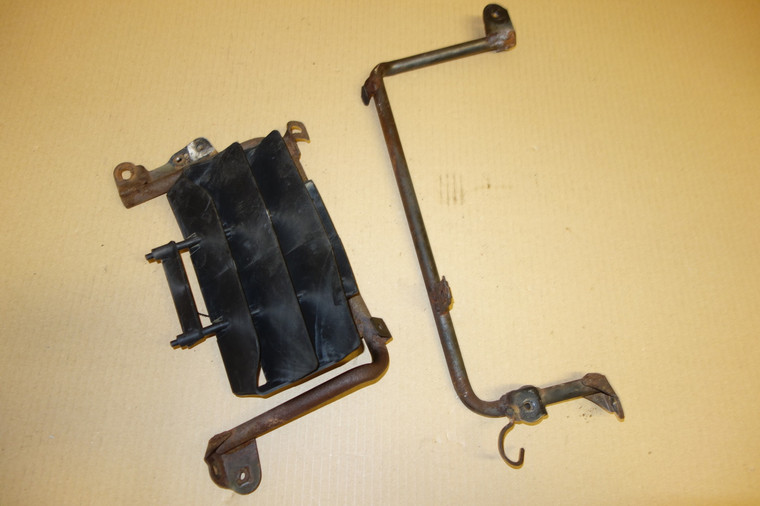 Set of radiator mounts - Σετ βασεις ψυγειων DT200R 3ET