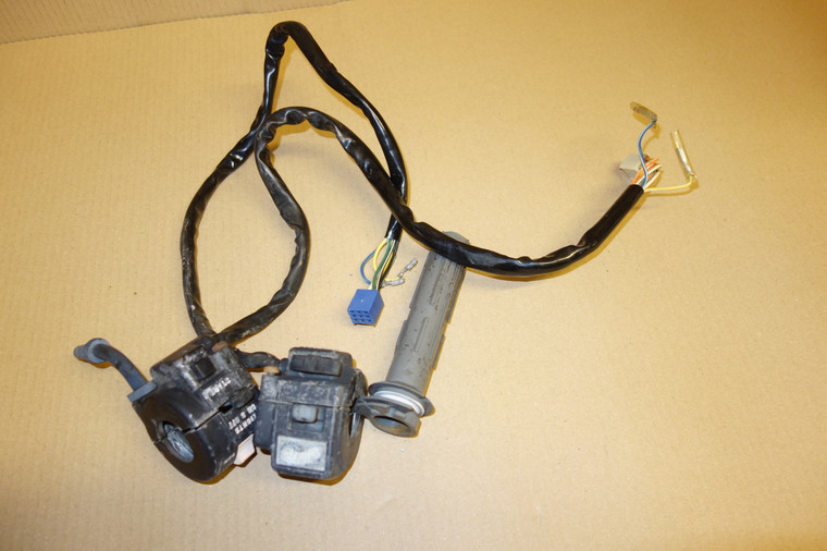 Set of light switches - Διακοπτες φωτων GS650 G KATANA 1981