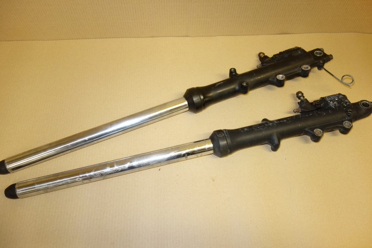 Set of front forks - Μπροστινα καλαμια GS650 G KATANA 1981