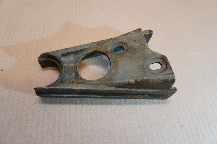 Swingarm chain slider - Γλυστρα αλυσιδας Yamaha TDR125