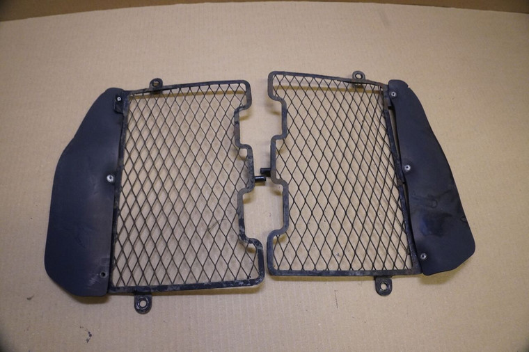 Set of radiator grills - Σητες ψυγειου XRV750 RD07