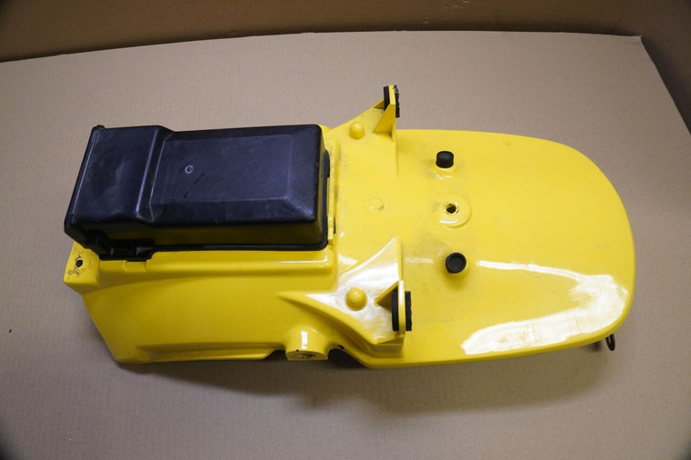 Rear tail panel - Πισω ουρα ZL400