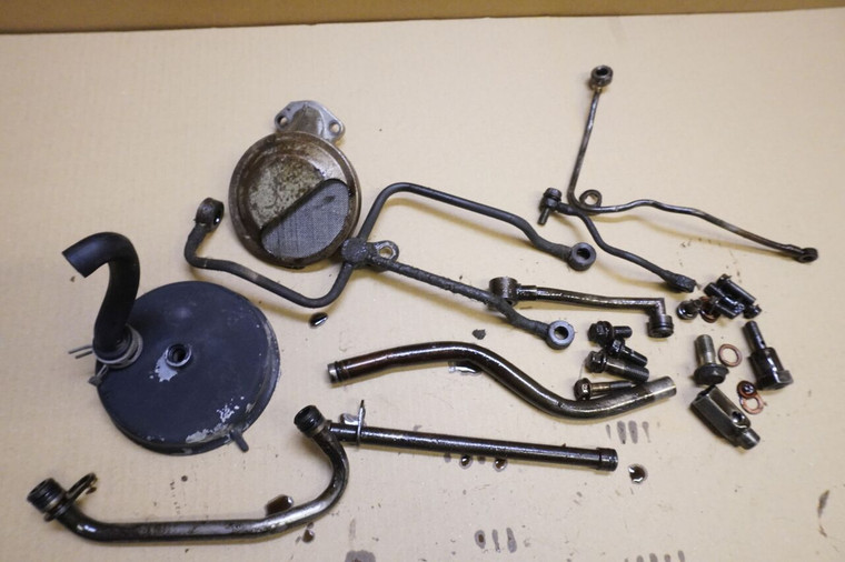 Various  engine  parts -  Διαφορα ανταλλακτικα κινητηρα KLE500