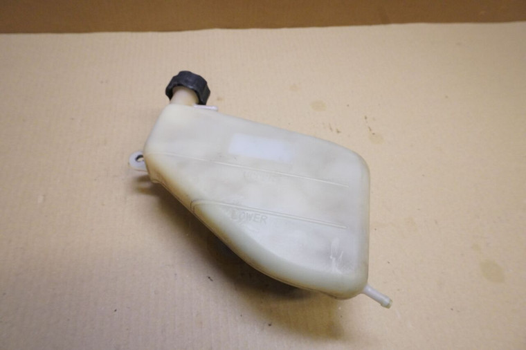 Coolant  overflow tank - Δοχειο διαστολης XRV750 RD07