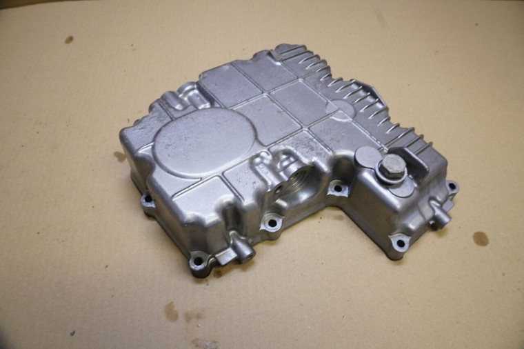 Engine  sump  - Ελαιολεκανη CB-1 400