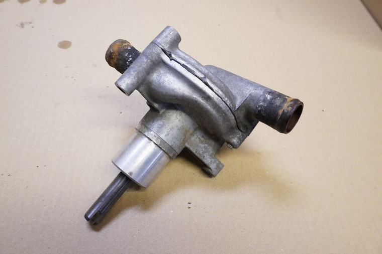 Water pump - Τρομπα νερου κινητηρα CB-1 400