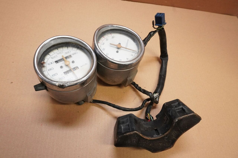 Set of clocks - Οργανα GSF400 BANDIT VC