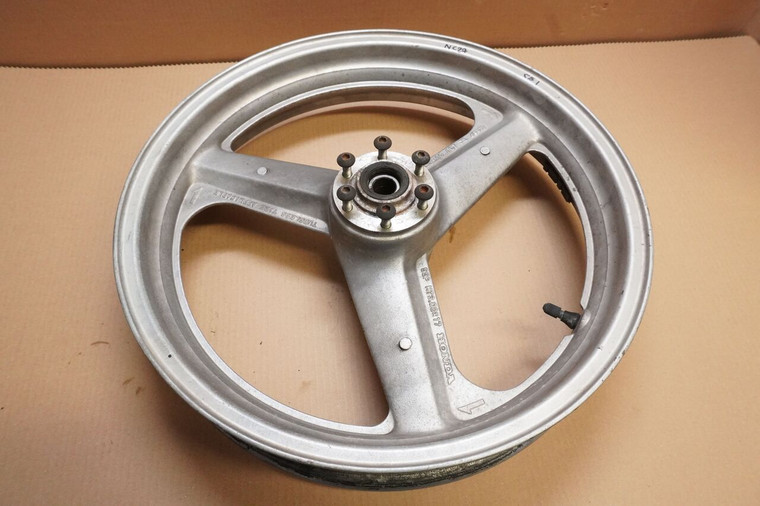 Front wheel -  Μπροστινος τροχος CB-1 400
