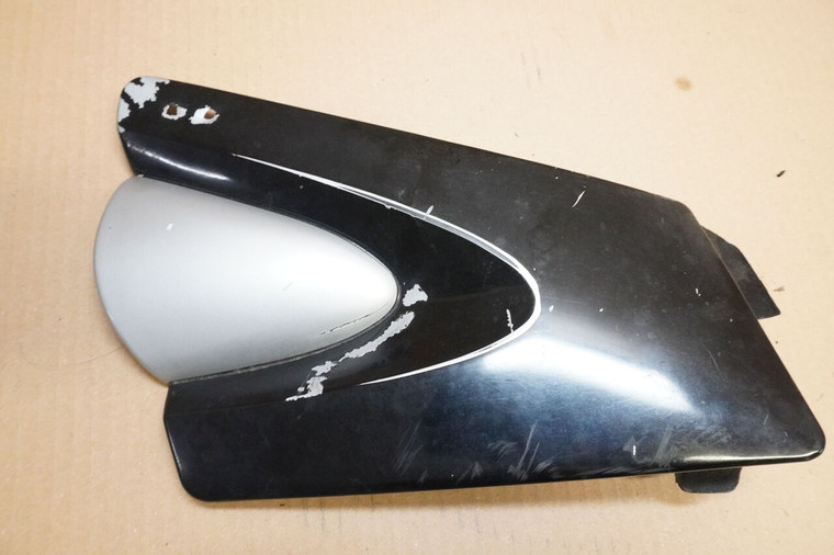LH frame cover - Αριστερο καλυμα πλαισιου GSF400 BANDIT VC