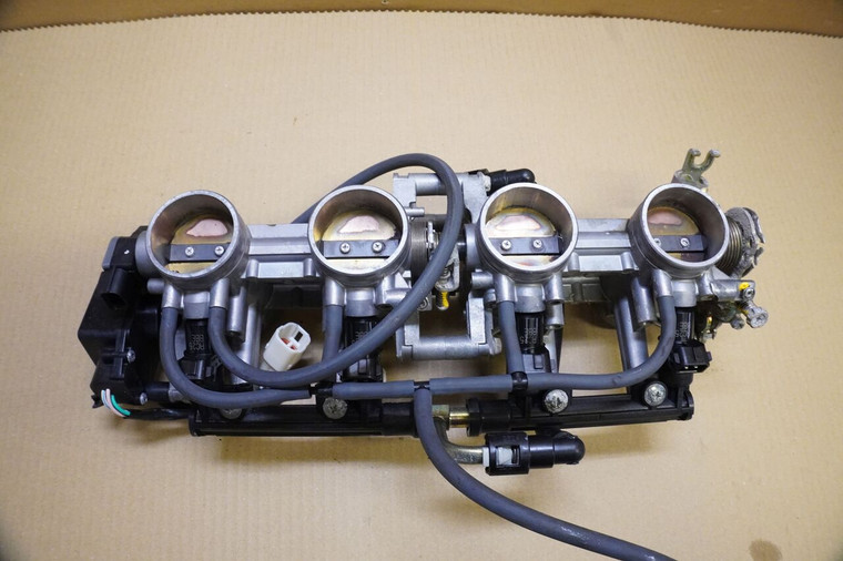 Throttle bodies - Σωματα εισαγωγης GSXR1000 K4
