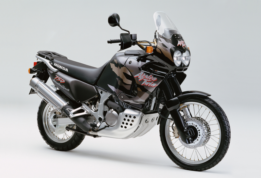 XRV 750 AFRICA TWIN RD07