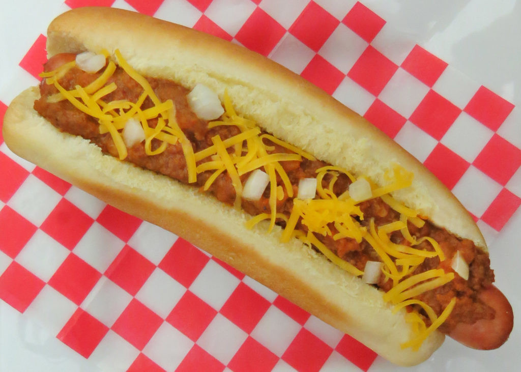 How to Make a Classic Vienna Beef Chili Dog Vienna Beef