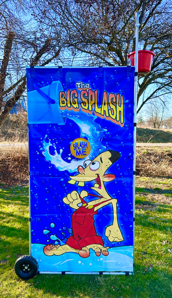 Big Splash, Goofy Guy