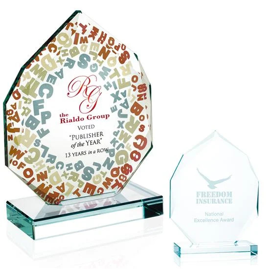 PRODUCT DIMENSIONS/SPECIFICATIONS
Product Height: 5.75"
Product Width: 4.375"
Product Depth: 2"
PRODUCT COLORS
Product Colors : Jade
PRODUCT MATERIALS
Jade Glass