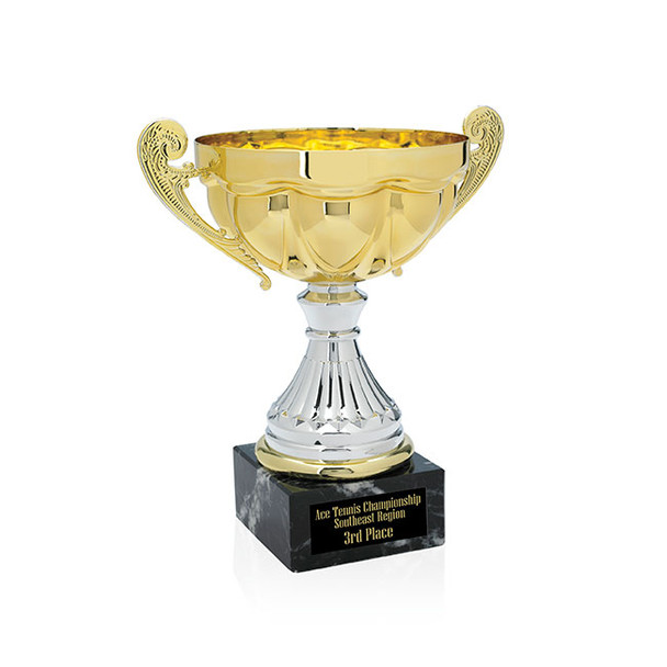 Jaffa - Scalloped Trophy - 8"