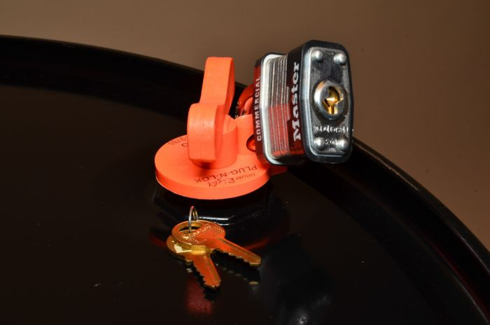 PLUG-N-LOK 3/4 INCH SECURITY PLUG