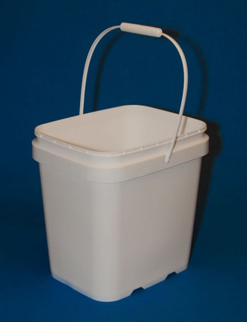 2 GALLON EZ STOR® PLASTIC CONTAINER WITH HANDLE