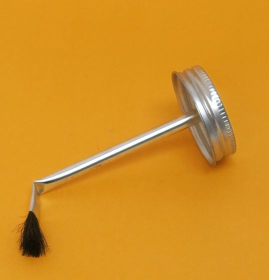 1 3/4 INCH DELTA BRUSH CAP FOR 1 PINT METAL CAN