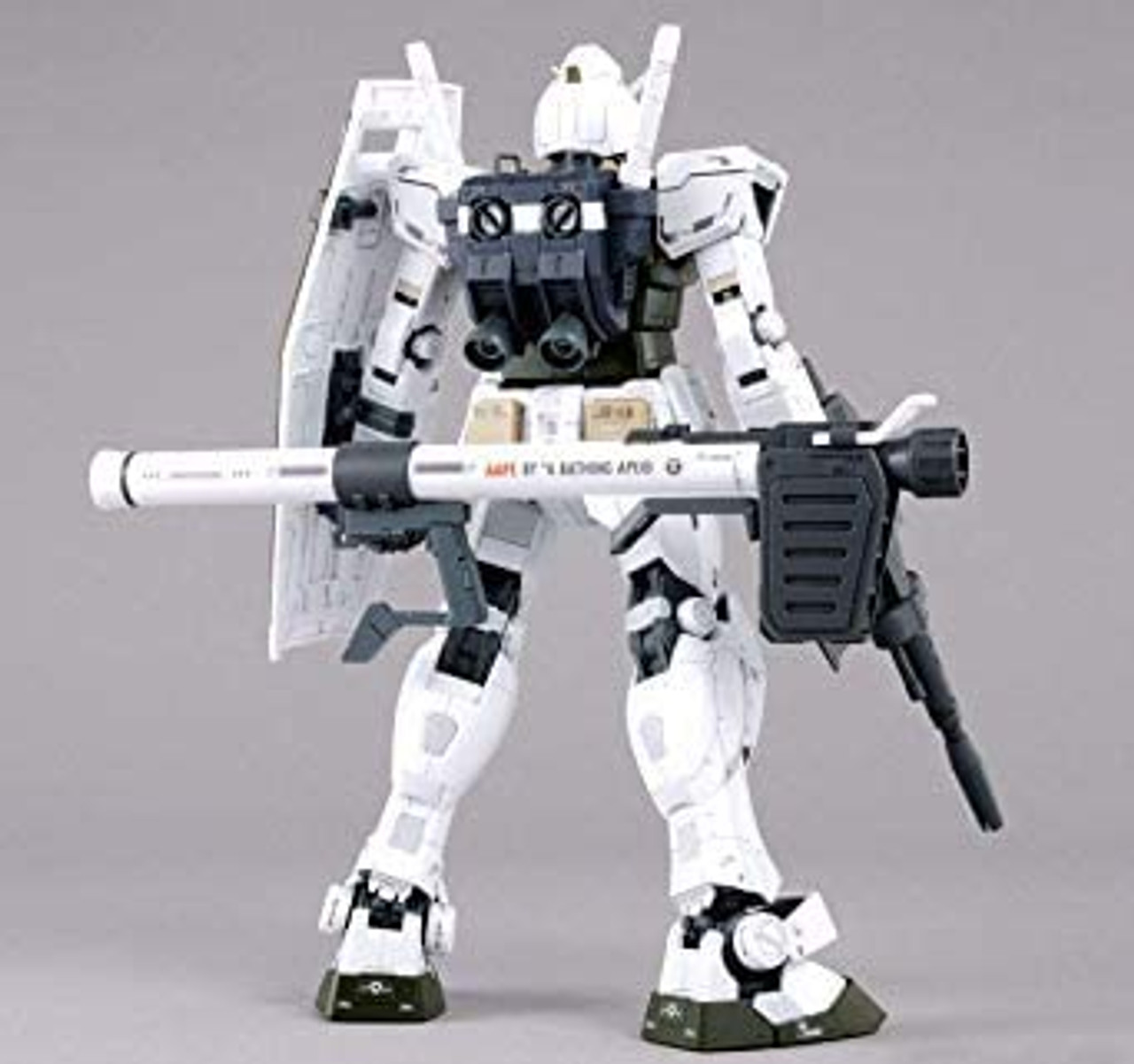 BANDAI MG 1/100 AAPE RX-78-2 GUNDAM GRN-CAMO 