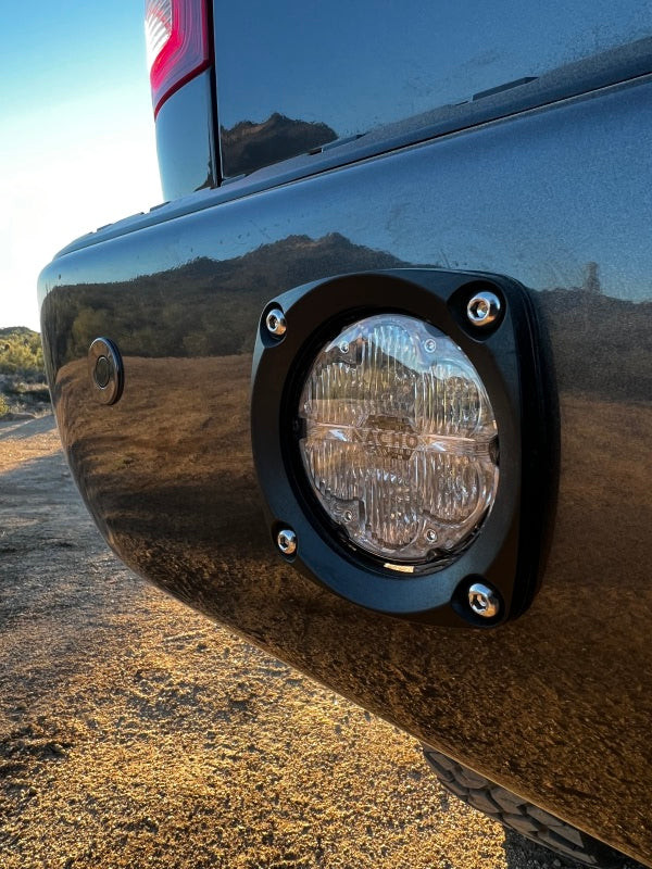 Nacho Offroad Technology NAC13U Lighting Quatro Flush Mount for Automotive Use