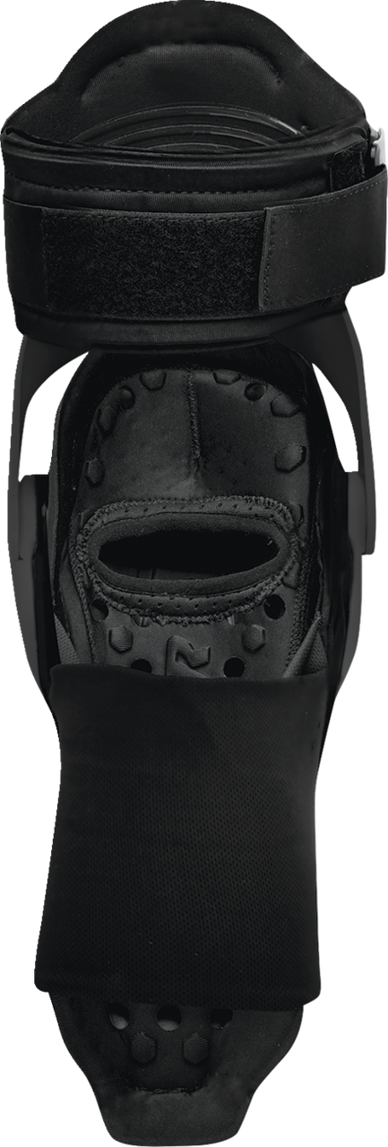 THOR Sentinel Knee Guards - Black - S/M 2704-0681