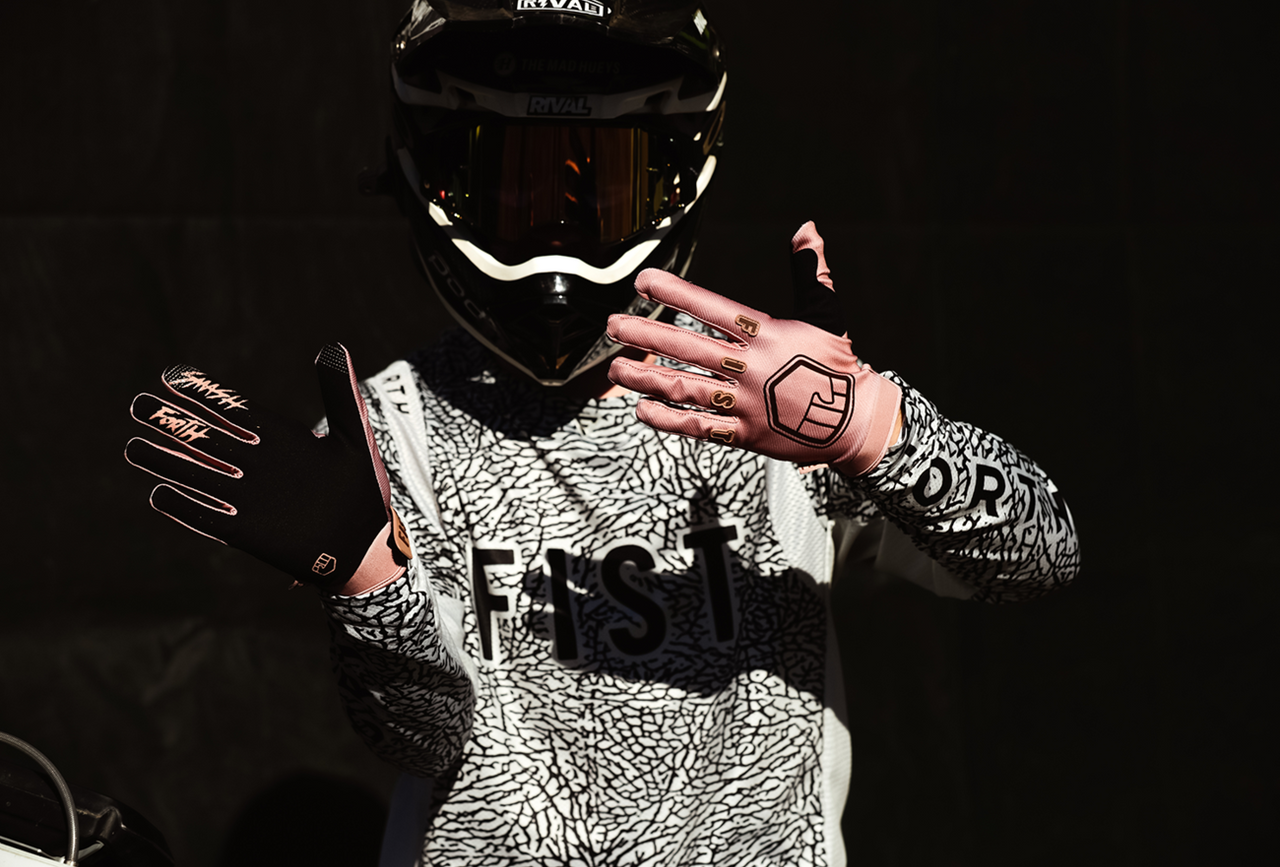 FIST HANDWEAR Strapped Earth Stocker Gloves - Tan - XS F-GS-01527-XS