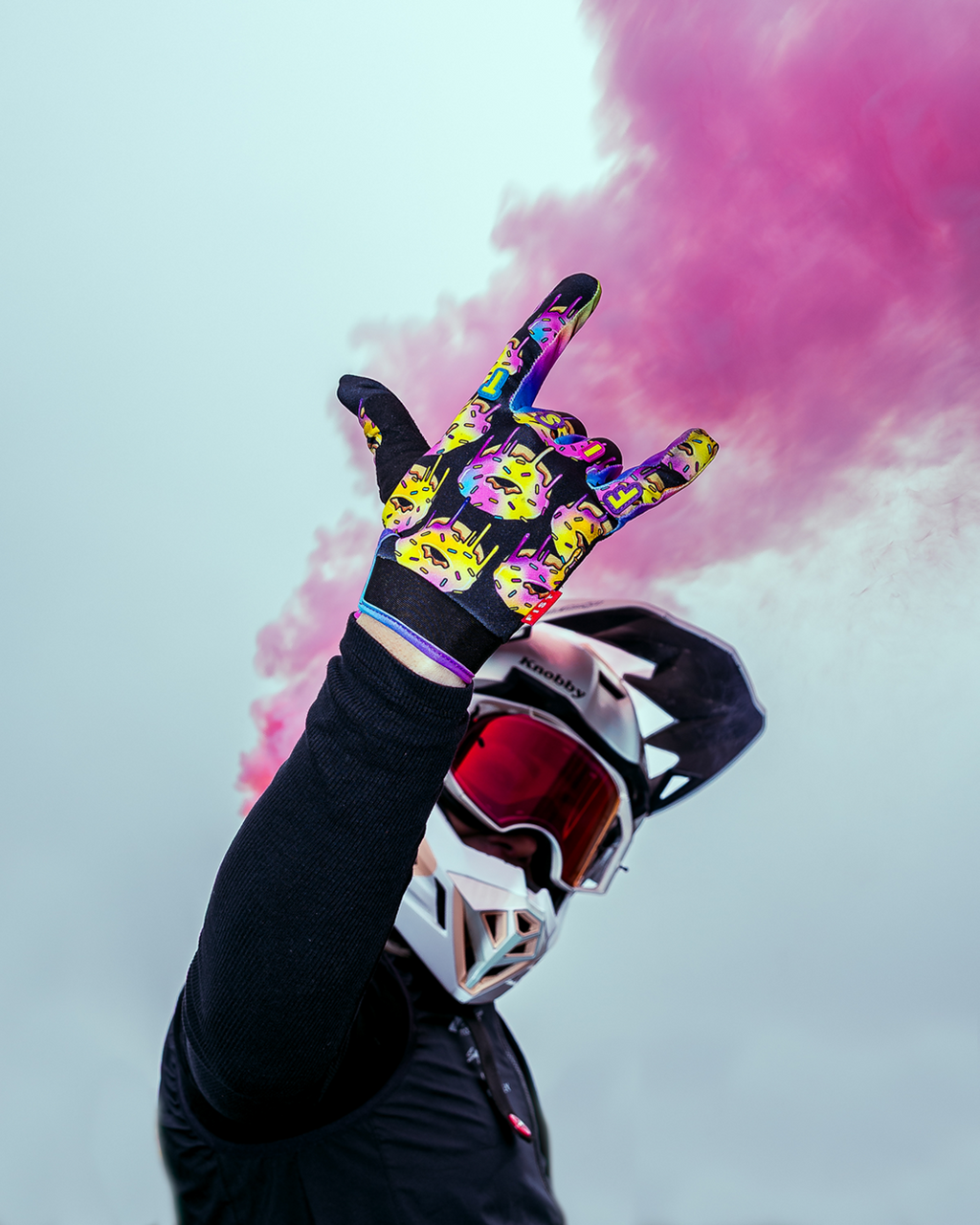 FIST HANDWEAR Strapped Caroline Buchanan Red Label Sprinkle Fades Gloves - Medium F-GS-01520-M