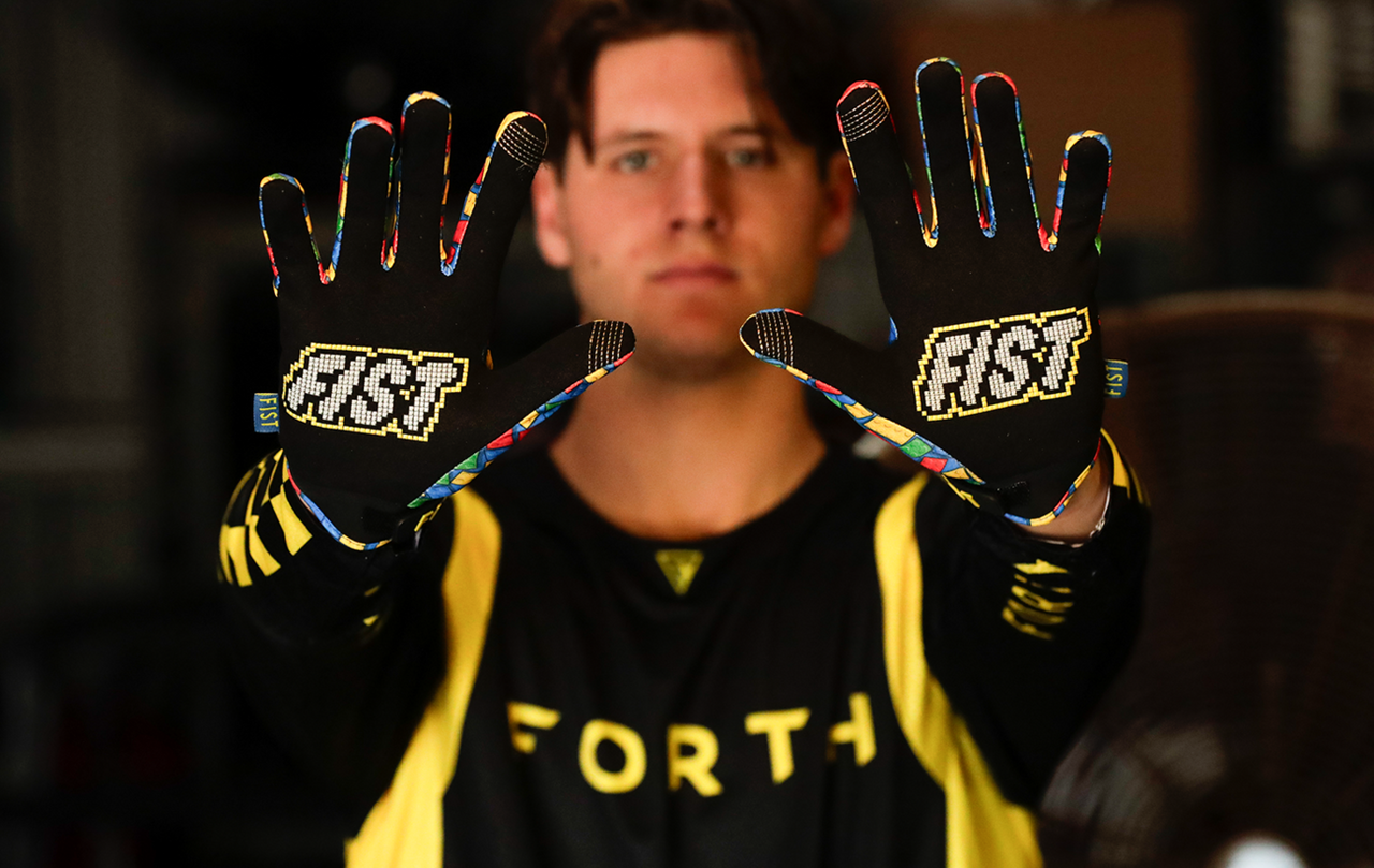 FIST HANDWEAR Strapped Build Gloves - 2XL F-GS-01516-2XL