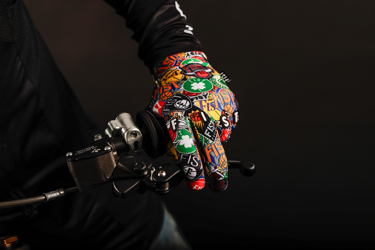 FIST HANDWEAR Strapped Hard Court Gloves - 2XL F-GS-01515-2XL